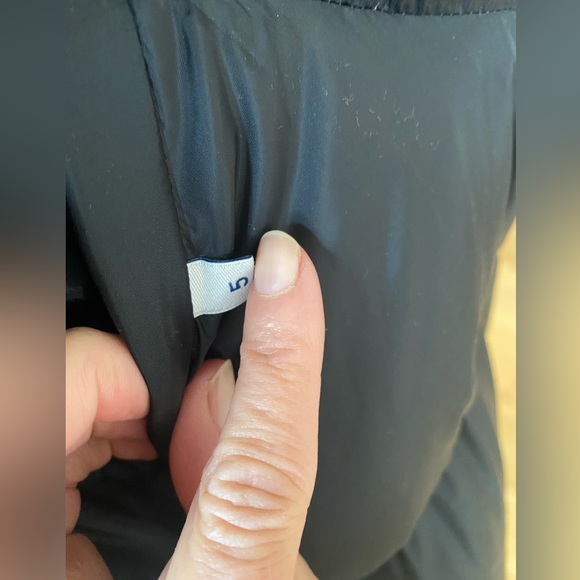 Moncler Parka.  Navy.  Worn twice. - Picture 10 of 11